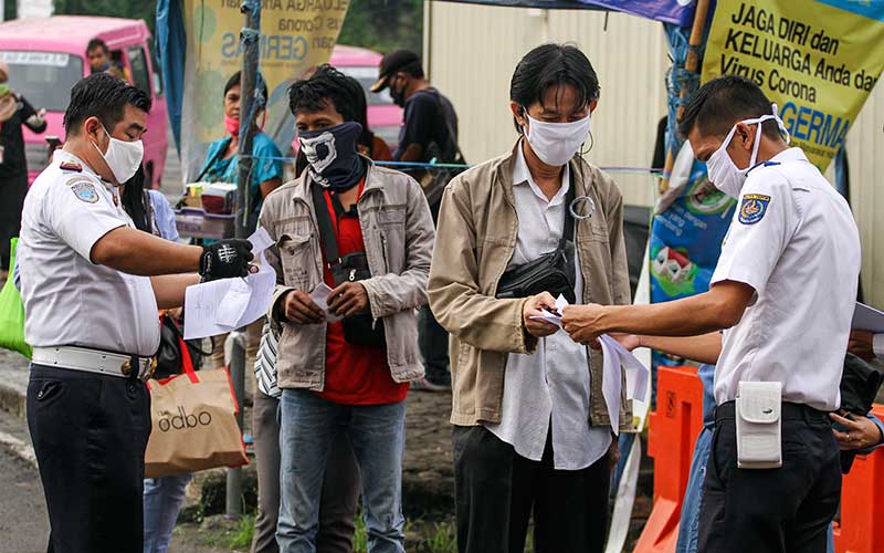  PEMERIKSAAN SURAT TUGAS DI STASIUN DEPOK