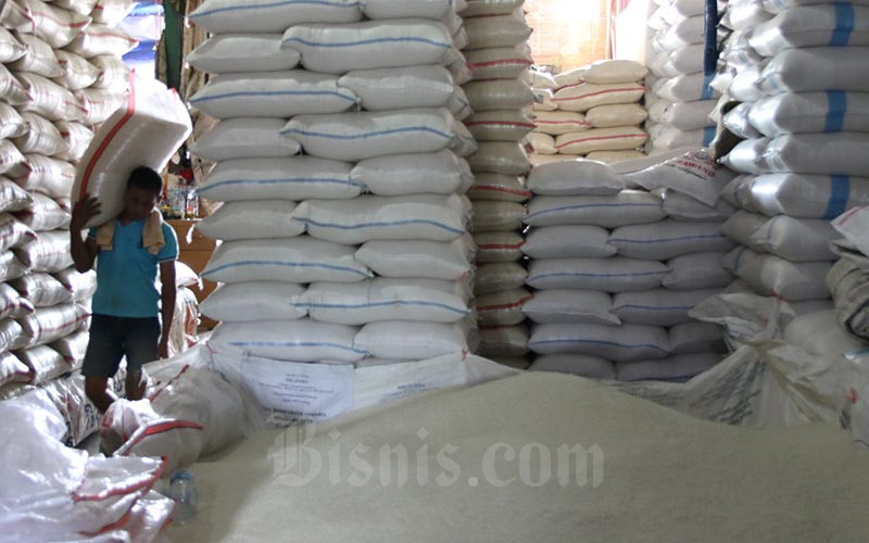  Pemerintah Jamin Stok 11 Bahan Pokok Dasar Aman Hingga Juli