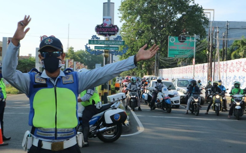  Pemkot Cirebon Baru Tutup Dua Ruas Jalan Selama PSBB  