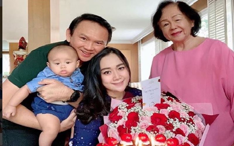  Mawar Merah dan Ungkapan Cinta Ahok untuk Puput yang Ulang Tahun ke-23