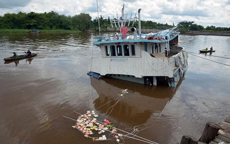  Kapal Pengangkut Sembako Karam di Riau