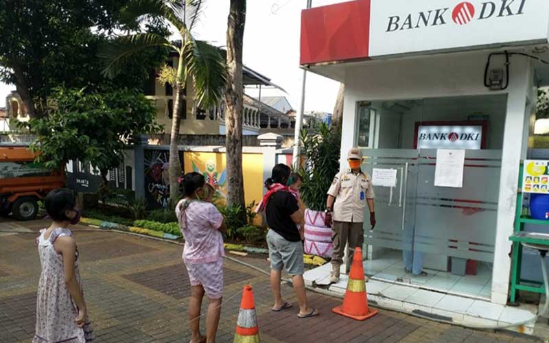  PENYALURAN BANTUAN BIAYA PENDIDIKAN