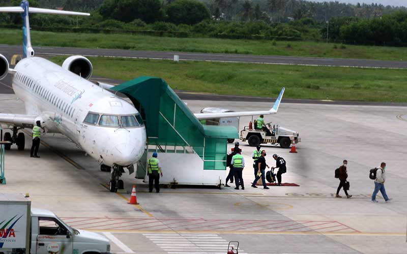  PENERBANGAN BANDARA BANYUWANGI KEMBALI DIBUKA