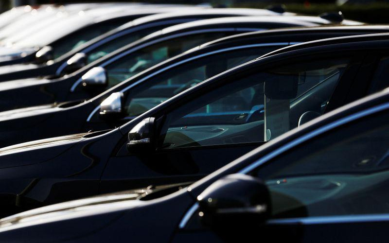  Pandemi Covid-19 Rontokkan Penjualan Mobil di Eropa