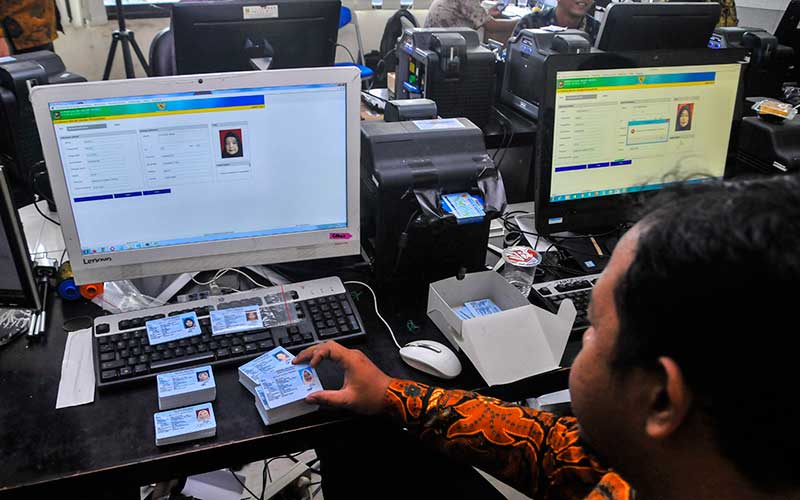  Besok, Layanan E-KTP Tetap Dibuka