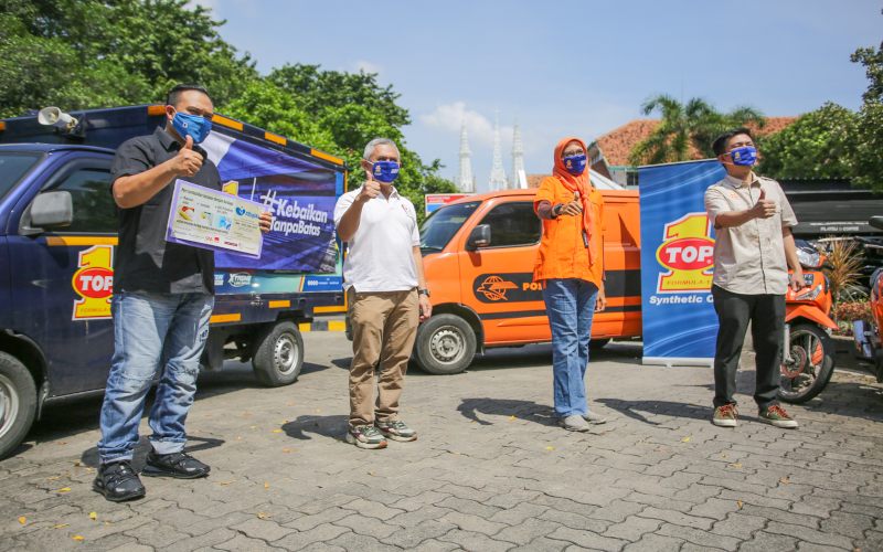  Dukung Penyaluran Donasi, Top 1 Indonesia Salurkan Bantuan untuk Perusahaan Logistik