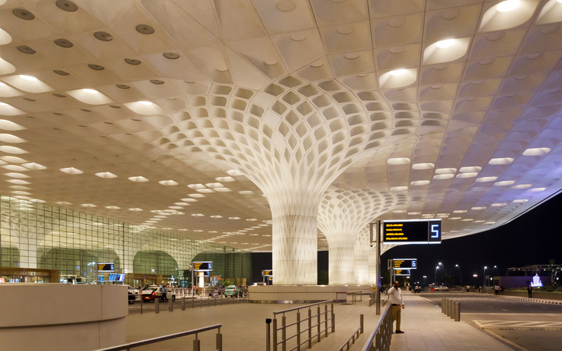 Pelaku Industri Belum Siap, Bandara Mumbai Sudah Dibuka