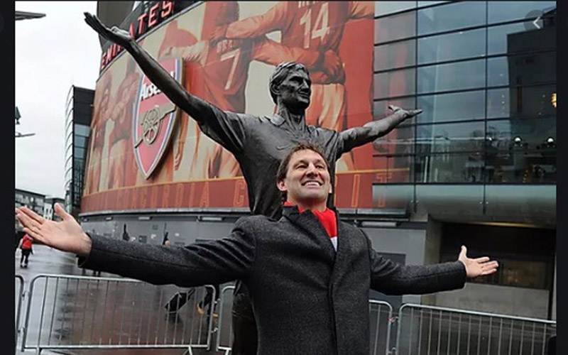  Asosiasi Petenis Profesional Gandeng Eks Kapten Arsenal Tony Adams