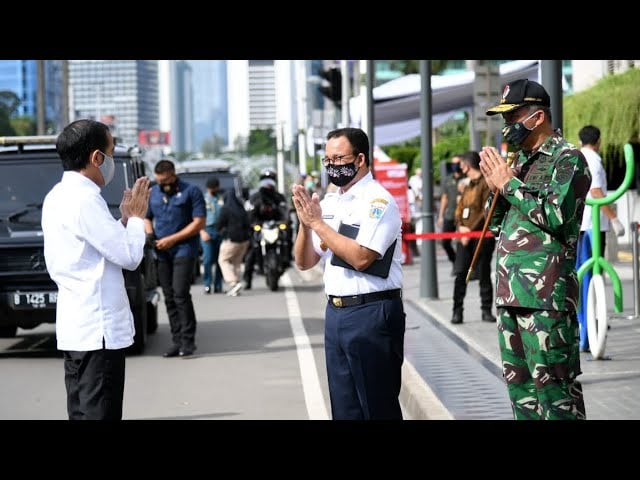  TNI-Polri Diminta Persuasif Hadapi Masyarakat Bandel dalam Pelaksanan New Normal