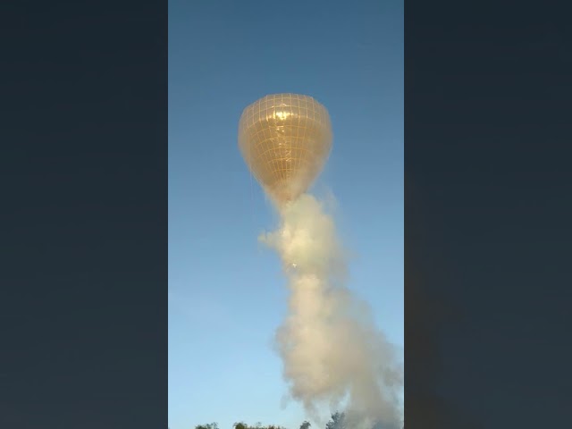  Balon Udara Ponorogo Terbang Sejauh 48 Km di Lintasan Bandara Adi Soemarmo, Benarkah?