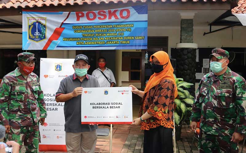  BANK DKI BERIKAN DONASI 5.000 PAKET SEMBAKO