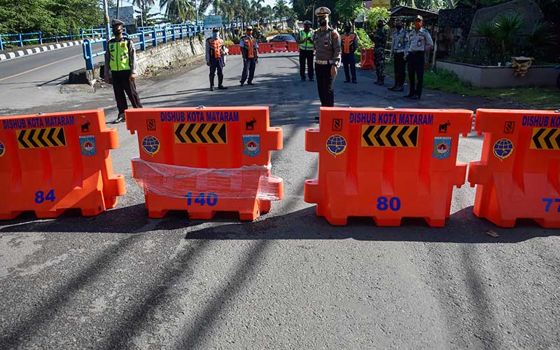  PENUTUPAN TEMPAT WISATA SAAT PERAYAAN TRADISI LEBARAN TOPAT DI LOMBOK