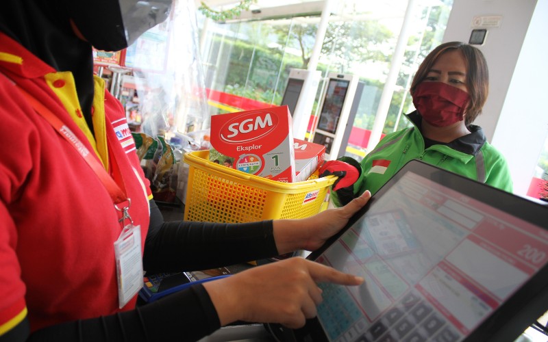  20.000 Pengemudi Ojek Online Terima E Voucher