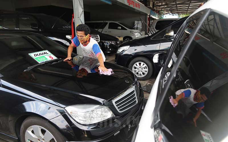  PENJUALAN MOBIL BEKAS LESU