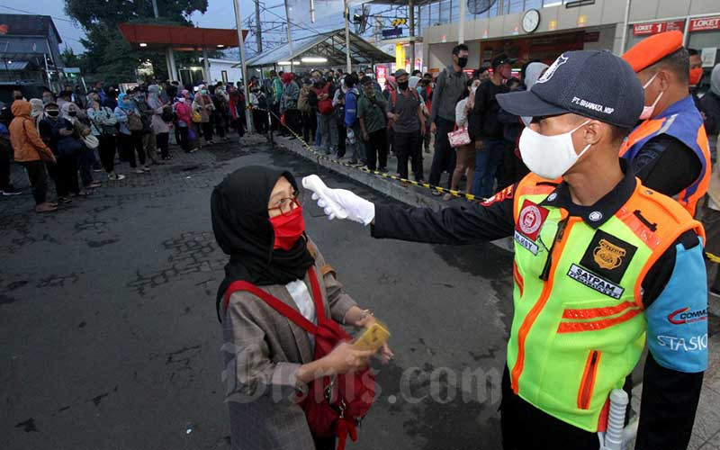  Berlaku 8 Juni, ini Ketentuan Naik KRL Hadapi New Normal