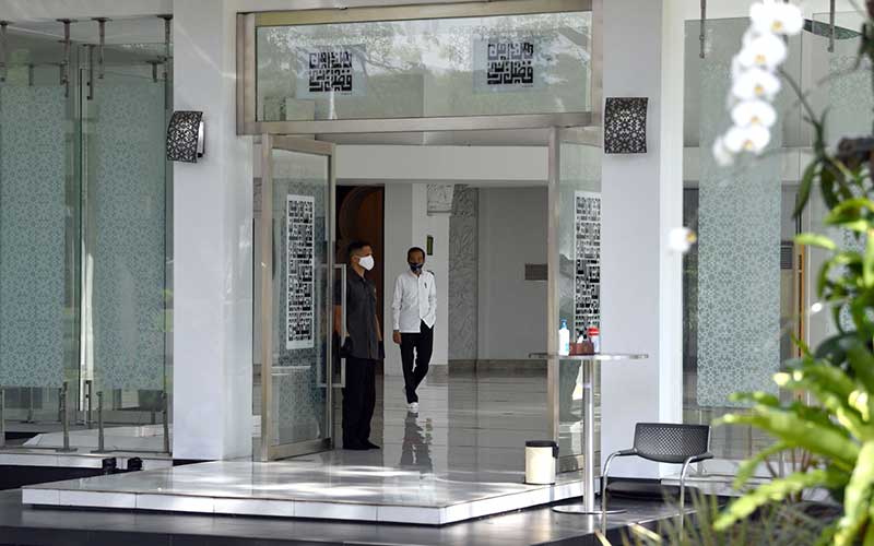  PRESIDEN TINJAU KESIAPAN NORMAL BARU MASJID KOMPLEKS ISTANA