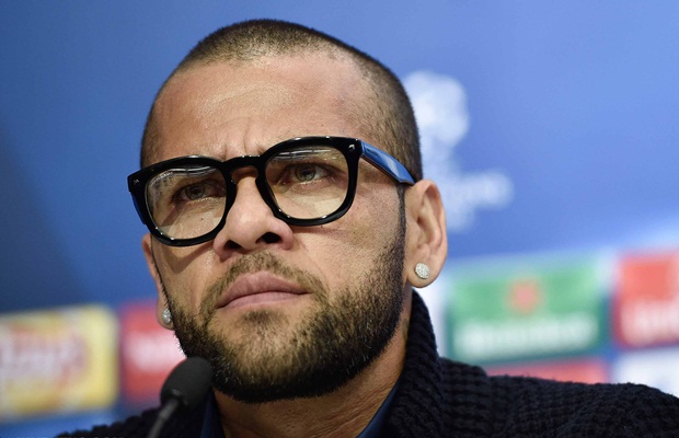  Dani Alves Buka Rahasia Sukses Barca Juara Liga Champions Musim 2014/2015