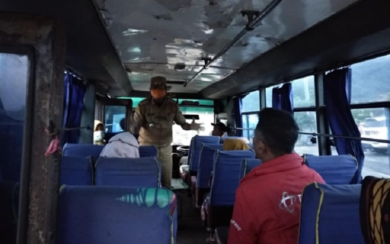  Pengusaha Bus AKAP Garut Keluhkan Aturan SIKM