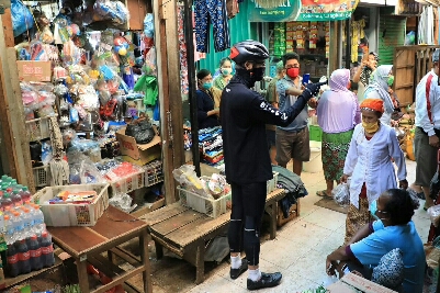  Pasar Mangkang Kumuh, Kepala Pasar  Bolos Disidak Ganjar Pranowo