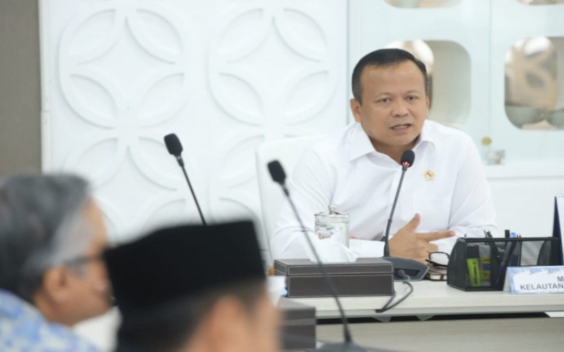  Menteri KKP Dorong Optimalisasi Budi Daya Tambak Udang di Sulut