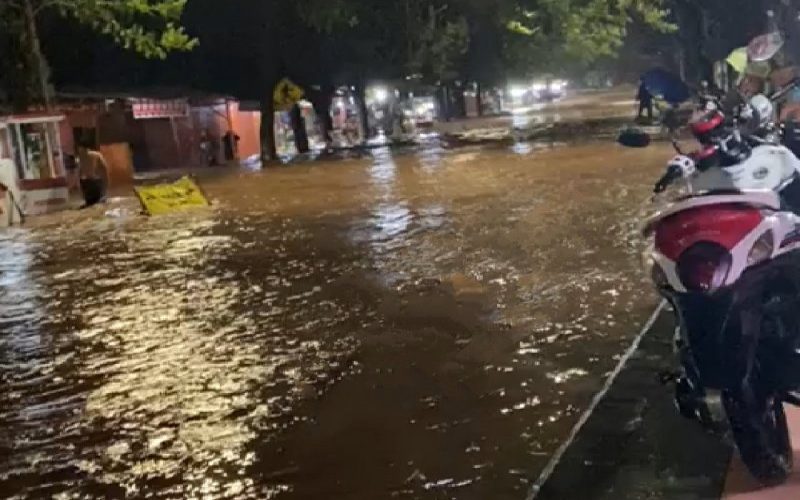  2.333 Rumah Rusak Akibat Banjir di Kabupaten Bantaeng