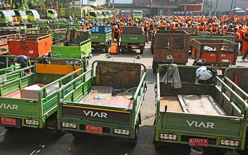  Kebijakan Tetap di Rumah Picu Lonjakan Volume Sampah di Serang