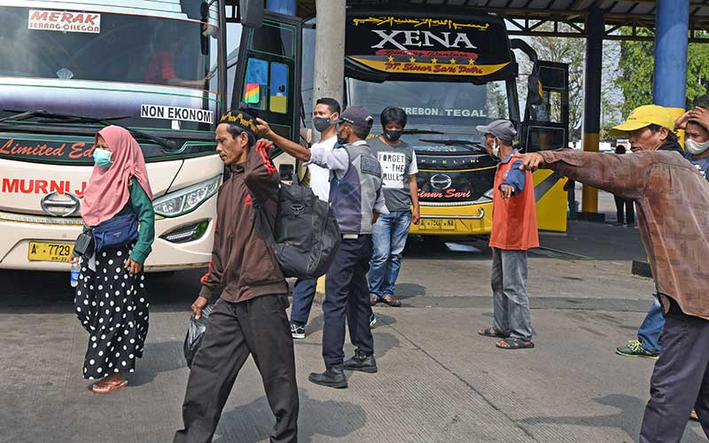  Bus AKAP Hanya Boleh Beroperasi Dari dan Menuju Zona Hijau