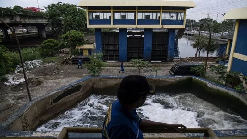  BMKG Ingatkan Waspada Banjir Rob dan Gelombang Tinggi pada 19-21 Juni