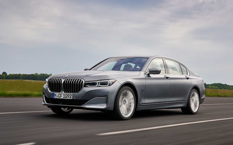  BMW Seri 7 Usung Mesin Diesel 6-Silinder Baru, Tersedia Juli 2020