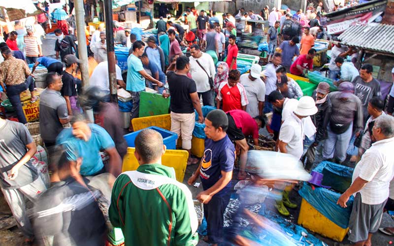  Pengunjung Pasar Tradisioanal di Aceh Tidak Patuhi Protokol Kesehatan