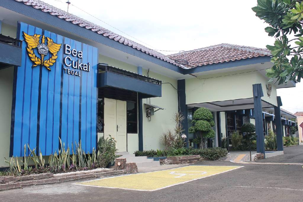  Bea Cukai Tegal Raih Penghargaan Kantor Pelayanan Bea Cukai Terbaik Ketiga 2020