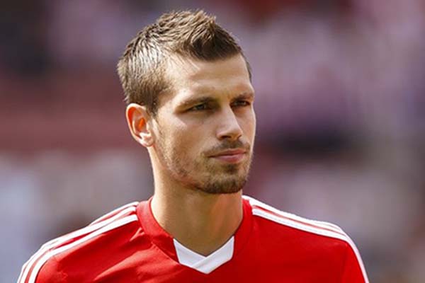 Terbuang di Everton, Morgan Schneiderlin Pindah ke Klub Liga Prancis