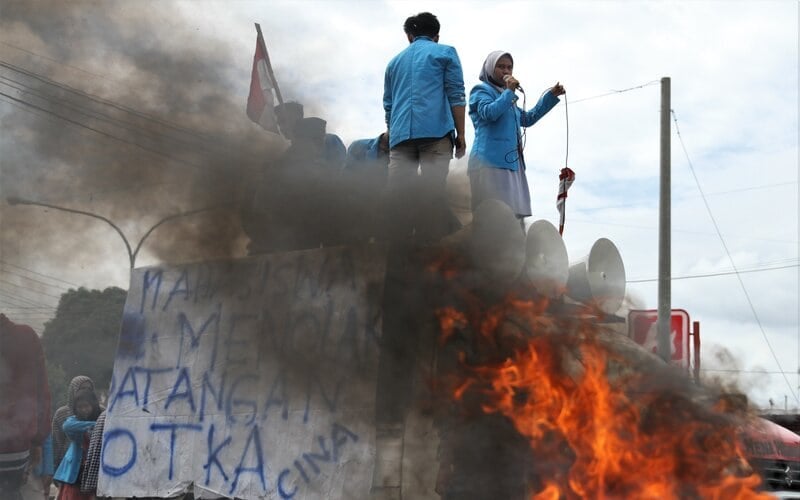  500 Tenaga Kerja Asing ke Sultra, Ratusan Orang Unjuk Rasa