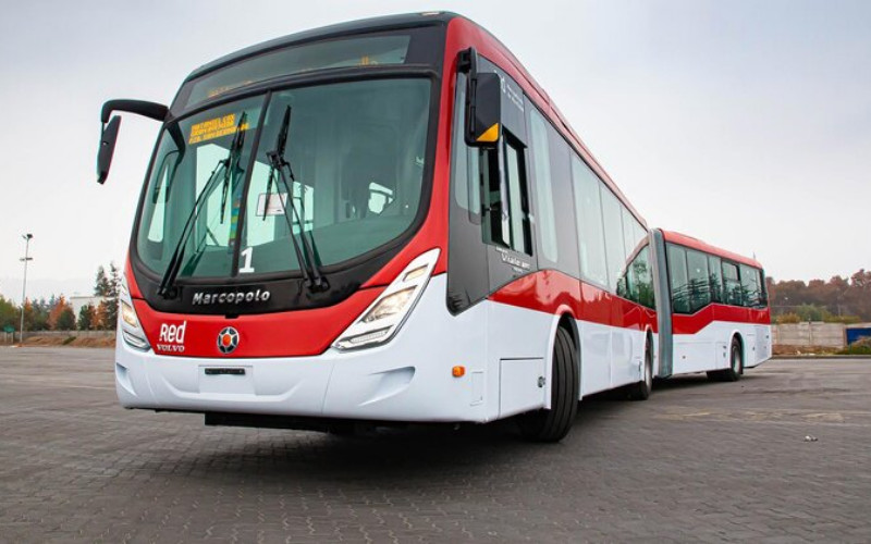  Volvo Pasok 200 Bus Gandeng B8RLE ke Ibu Kota Chili