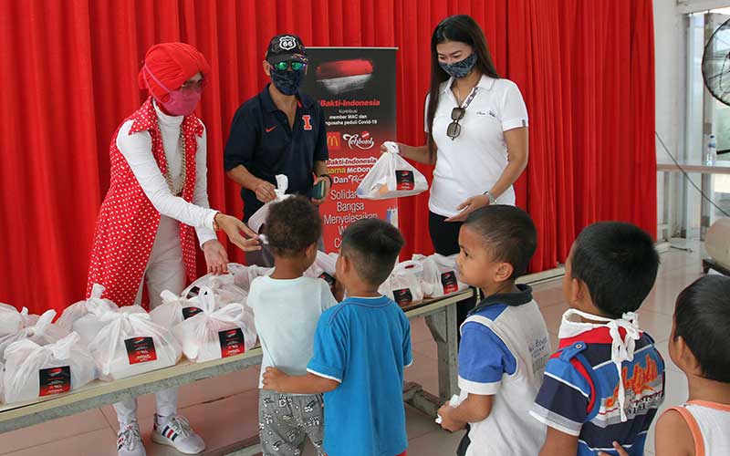  Gerakan #Bakti-Indonesia Serahkan Donasi Ke Sejumlah Yayasan, Panti Asuhan dan Rumah Sakit