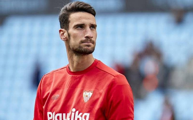  Kiper Sevilla Sergio Rico Bakal Tinggalkan PSG Menuju Turki