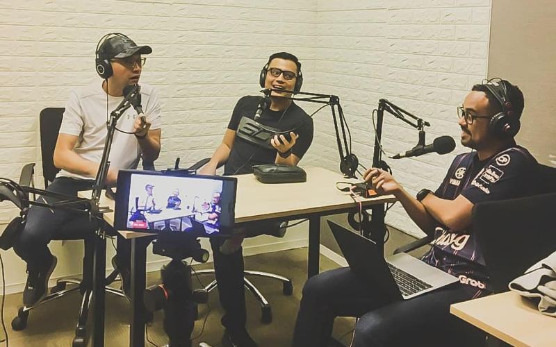  Peluang Hasilkan Cuan di Podcast Sangat Besar! Ini Pengalaman Box2Box