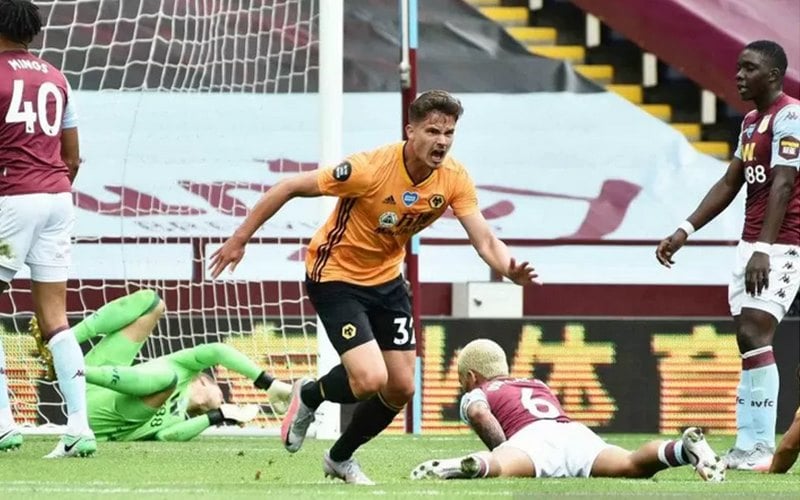  Hasil Liga Inggris: Menang dari Villa, Wolverhampton Lewati MU di Klasemen