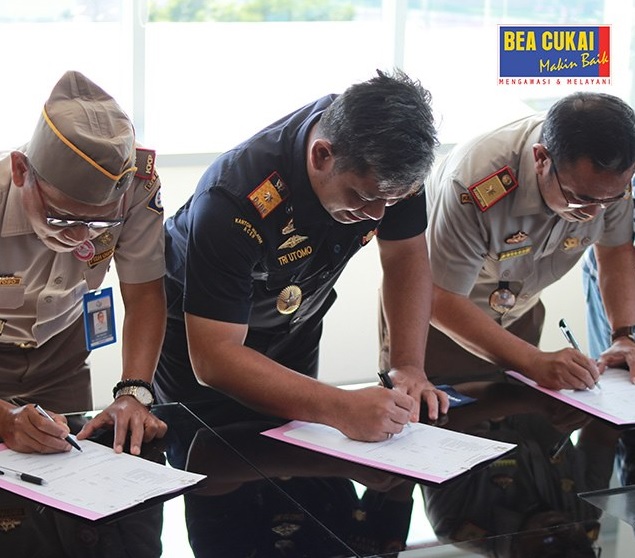  Bea Cukai Belawan Tanda Tangani Joint Inspection Karantina Pabean