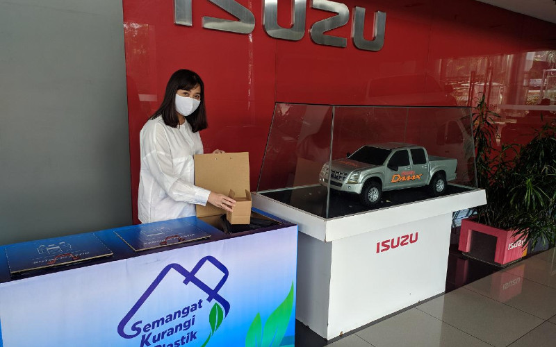  Isuzu Astra Diet Limbah Plastik