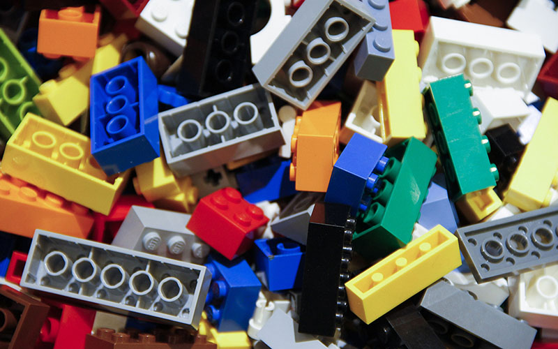  Ikut Aksi Boikot, Lego Tarik Iklan di Seluruh Media Sosial