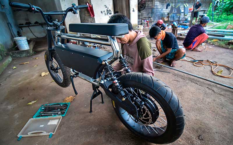  Sepeda Listrik Buatan Indonesia Berhasil Tembus Pasar Internasional