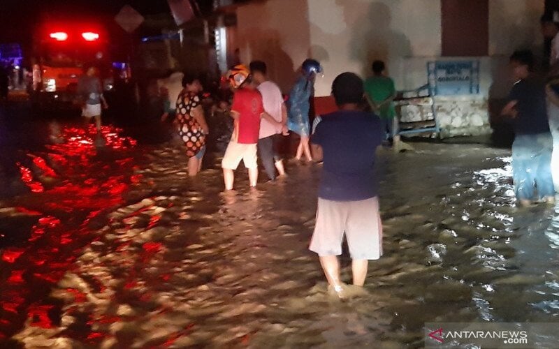  Banjir Gorontalo, 4.141 Orang Pengungsi Tersebar di 12 Titik