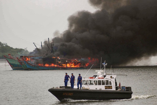  KKP Klaim Sudah Tangkap 62 Kapal Asing, Tegaskan Lawan Illegal Fishing