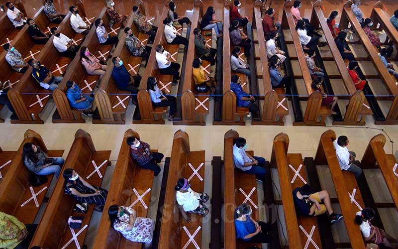  Keuskupan Denpasar Kembali Membuka Aktivitas Peribadatan di Gereja