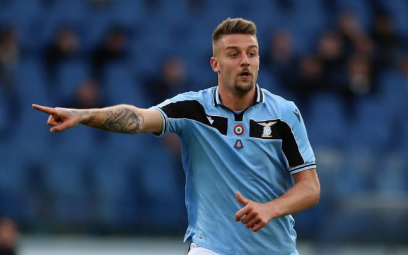  Lazio Turunkan Harga Milinkovic-Savic, PSG dan MU Saling Berebut