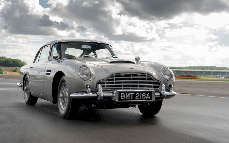  Aston Martin DB5, Mobil James Bond Mulai Dikirim ke Pemesan