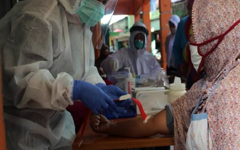  Total 1.053 Pedagang Pasar di 26 Provinsi Positif Covid-19