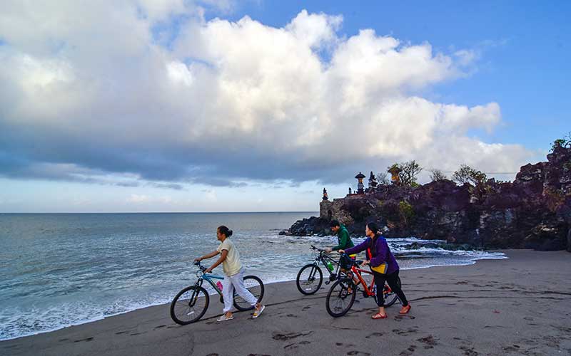  Bali dan Lombok Dinobatkan Sebagai Pulau Terbaik Asia