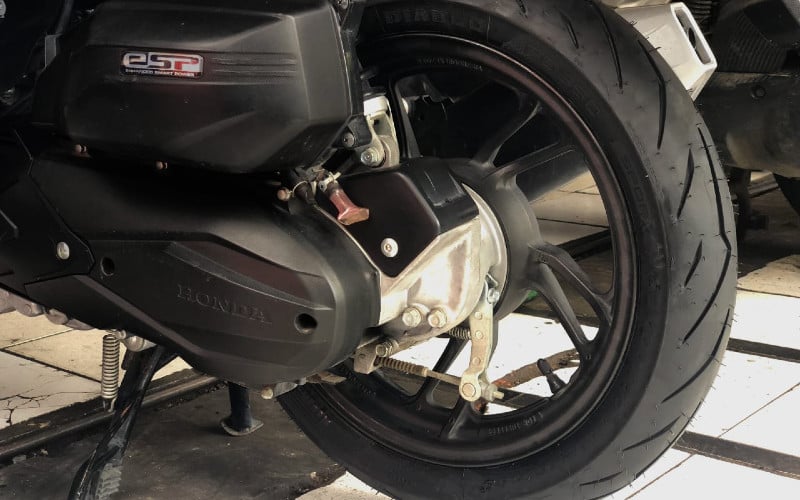  Pirelli Diablo Rosso Sport Ring 14, Performa Racing untuk Matic Harian